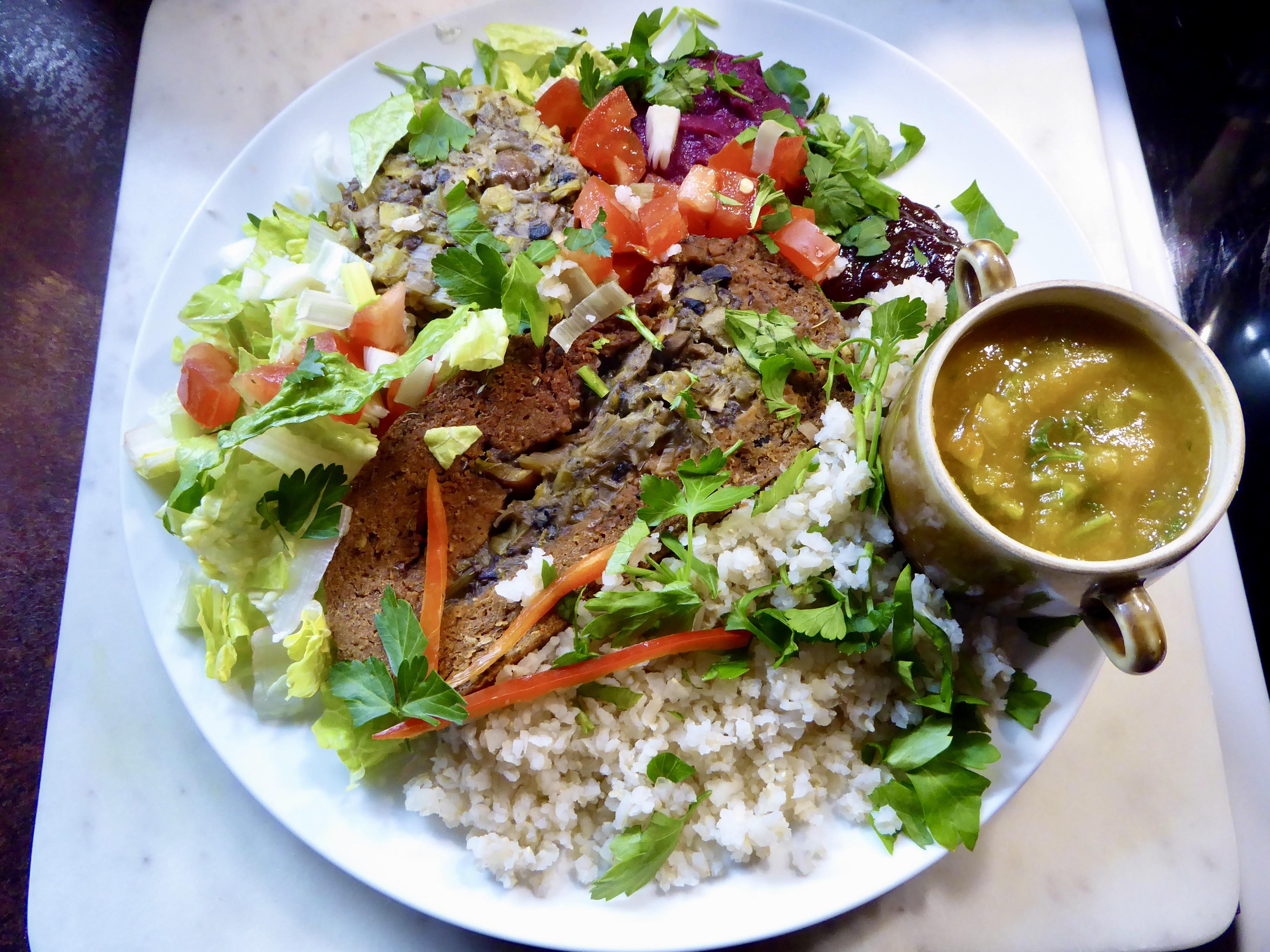Incorporating Soy and⁤ Quinoa for​ a ⁤Nutrient-Rich Diet