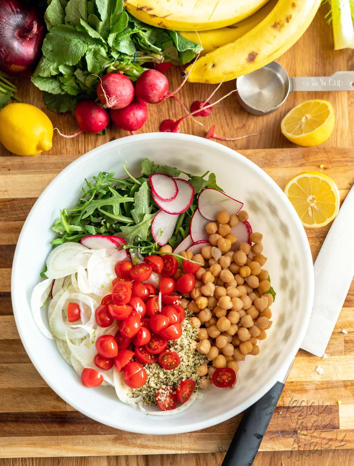 Balancing Flavor and Nutrition: Expert Tips for Vegetarian Lunches