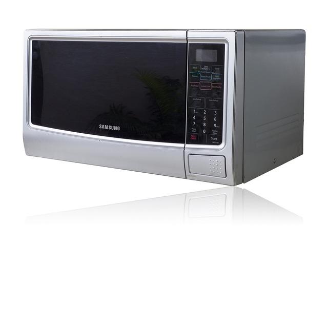 Microwave vs. Stove:‍ Which Method⁣ Keeps Nutrients Intact